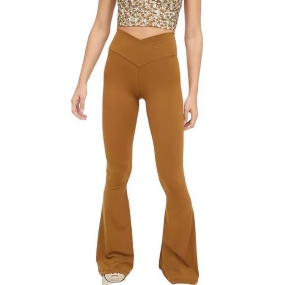 Offline Aerie Real Me Flare Hi-Rise Criss Cross